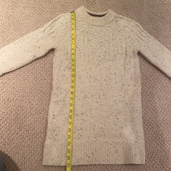 Roots Sweater - Picture 3 of 4